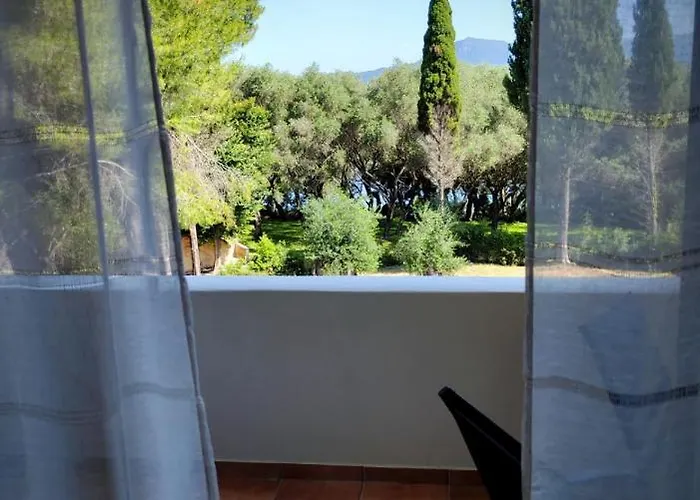 Coritos 2 Corfu * Контокали