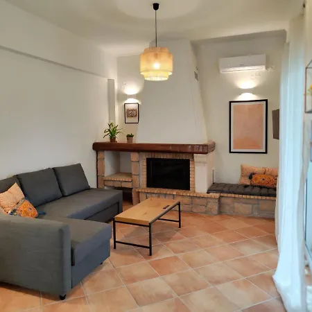 Coritos 2 Corfu كونتوكالي